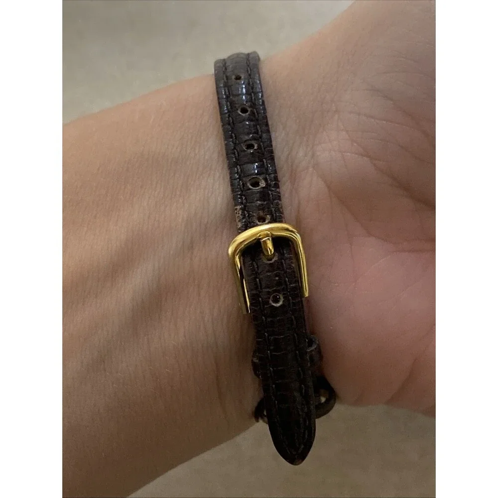 Vintage Oscar de la Renta Gold Quartz Ladies Watch Black Leather Strap